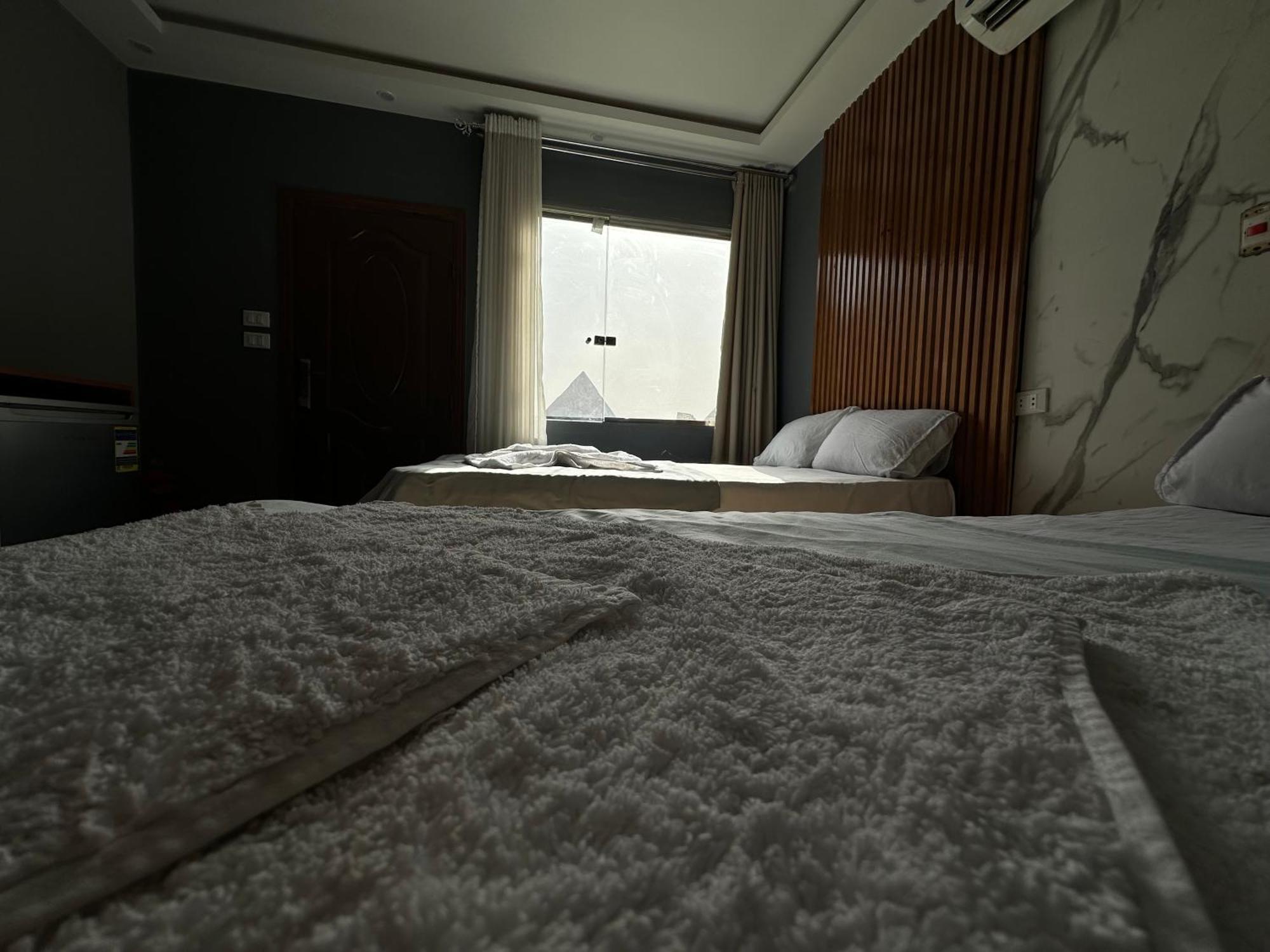 Pyramids Family Inn Kafrat al Jabal Exterior photo